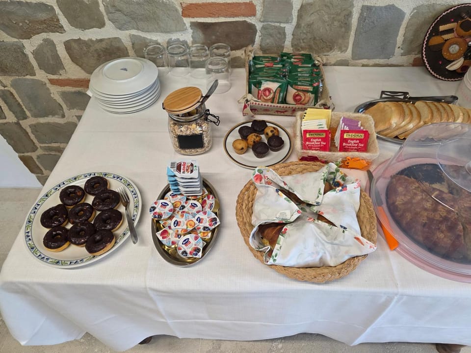 Buffet breakfast