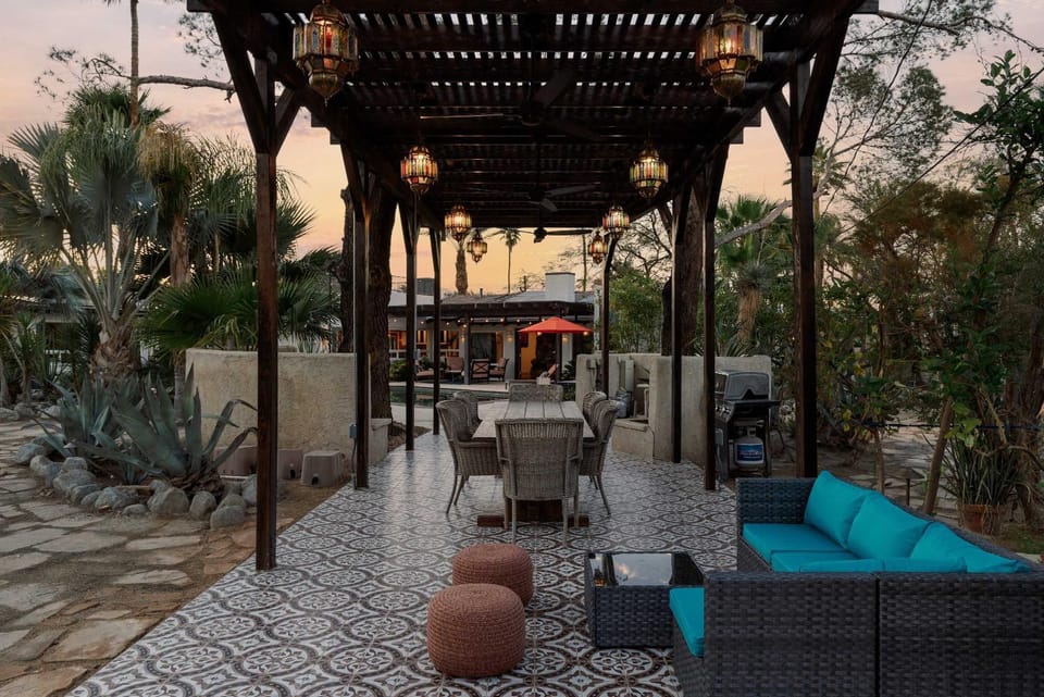 Monkey Manor - Pool Sauna Mtn Views Lush Garden House in Palm Springs