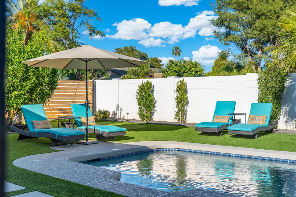NEW The Brexton Luxe Scottsdale Pool Oasis House in Scottsdale