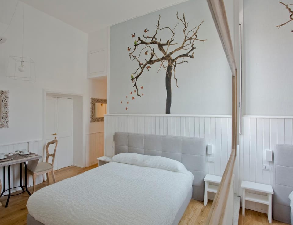 Primo Piano Suites Bed and Breakfast in Rome