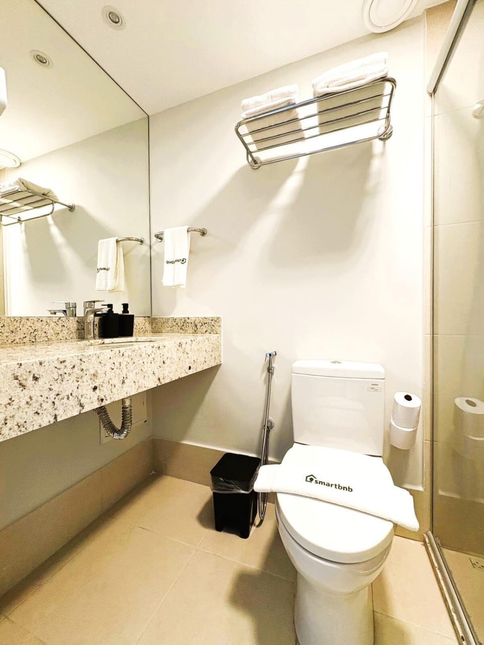 Unihome Niterói Studio Apartment in Niterói