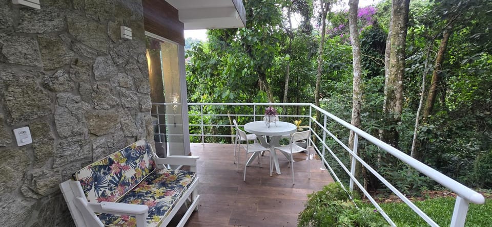 Balcony/Terrace, Garden view