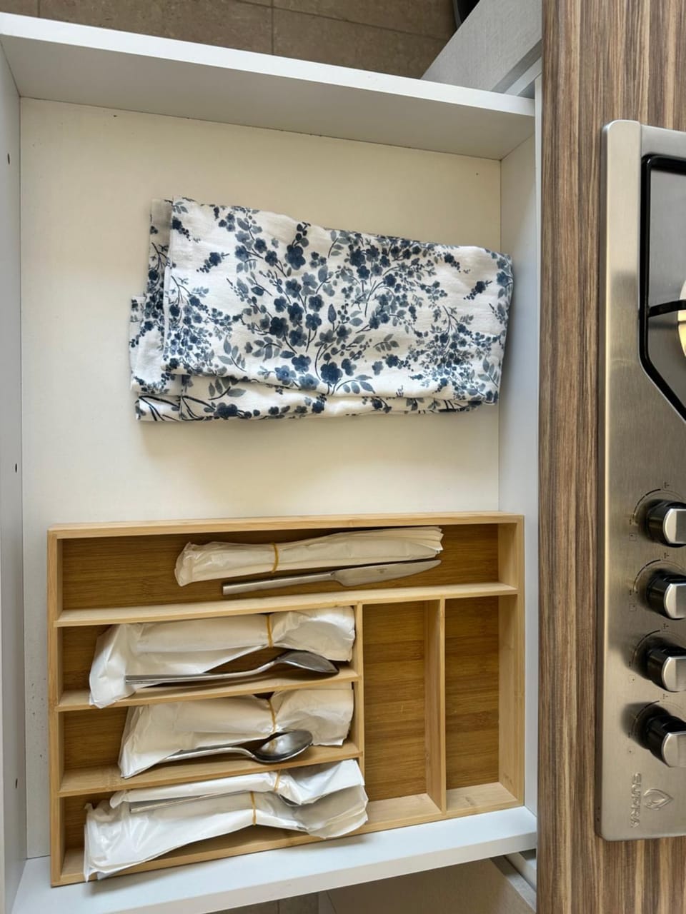 Kitchen or kitchenette, kitchen