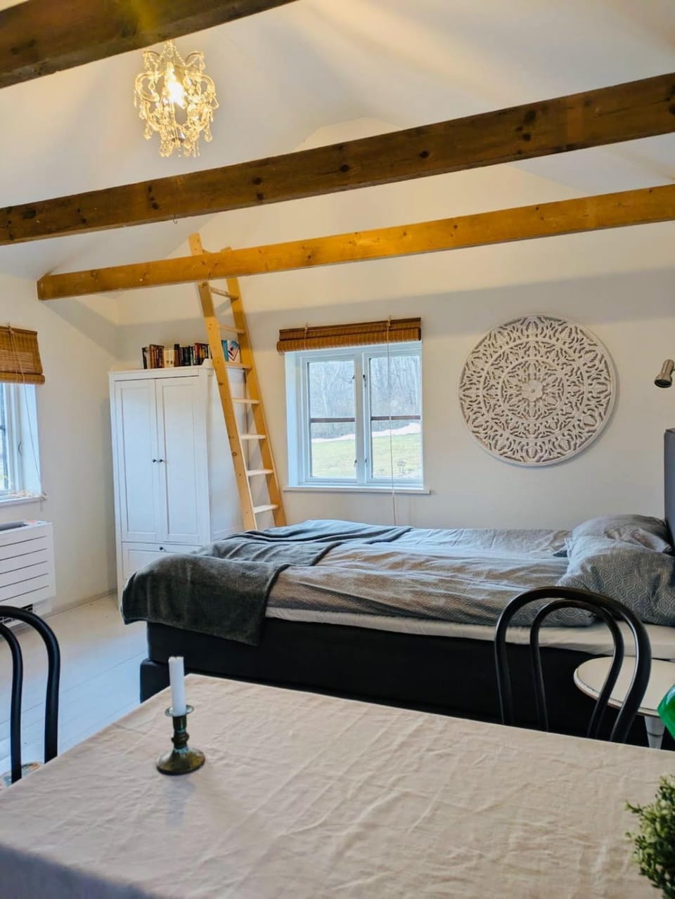 Cozy place to stay in Kåseberga, Ale's Stones House in Skåne County