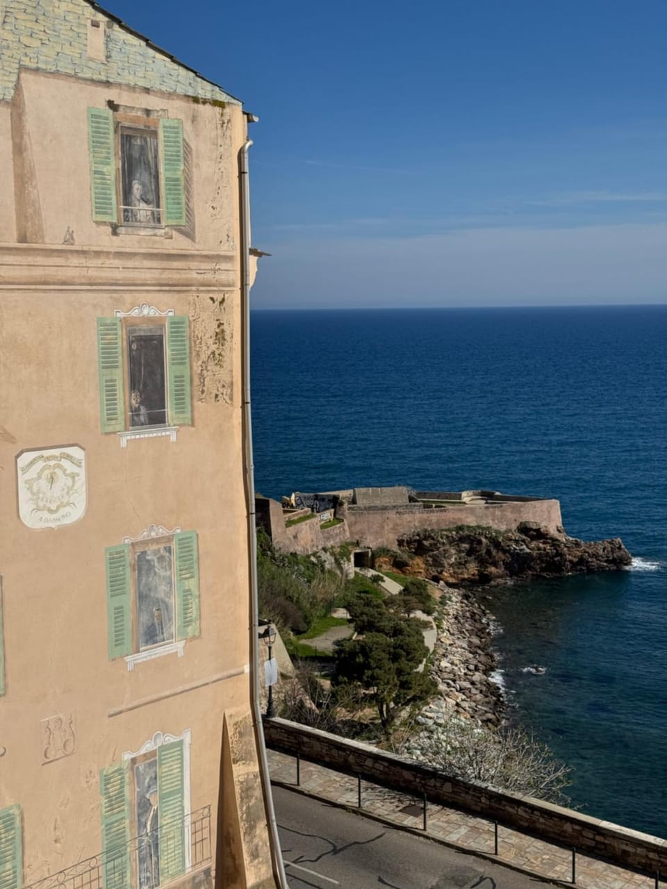 Élégant appartement vue mer accès plage à pieds Apartment in Bastia