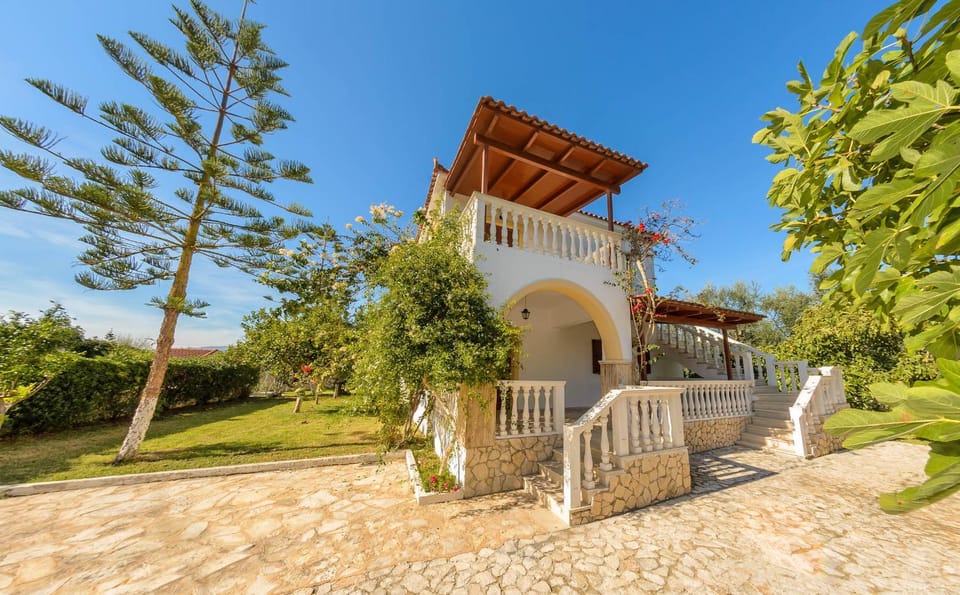 Patio, Garden, Balcony/Terrace