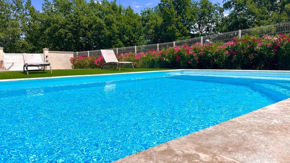 Sud Luberon Residence Villa in Manosque
