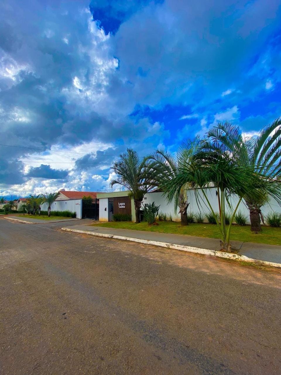 Casa Ampla e Aconchegante House in Goiania
