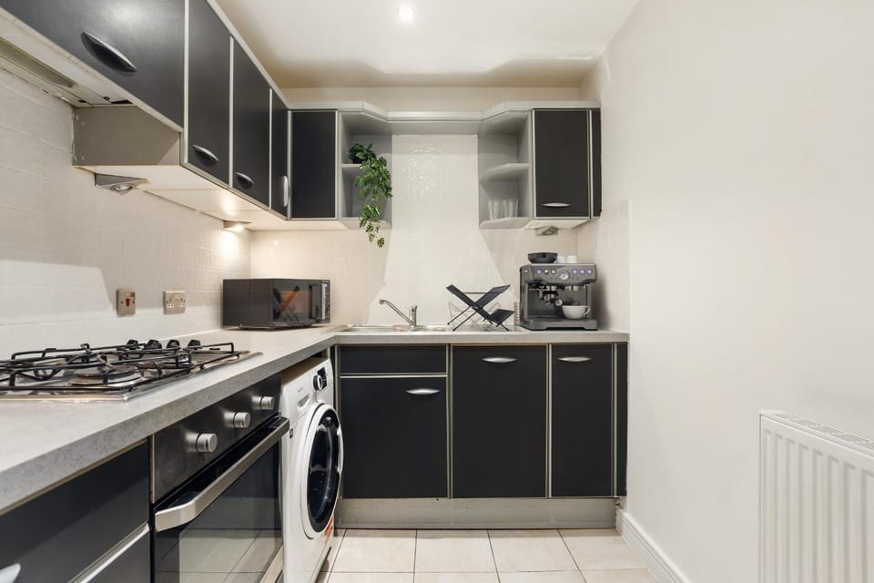 Premium Luxe 1 Bedroom Canary Apartment Apartment in London