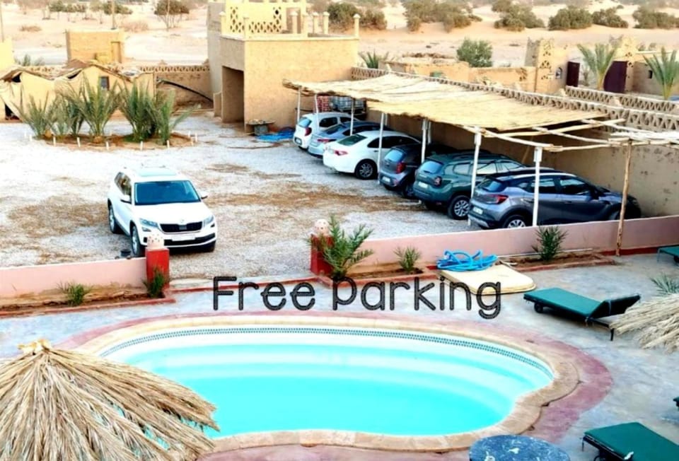 Property building, Parking
