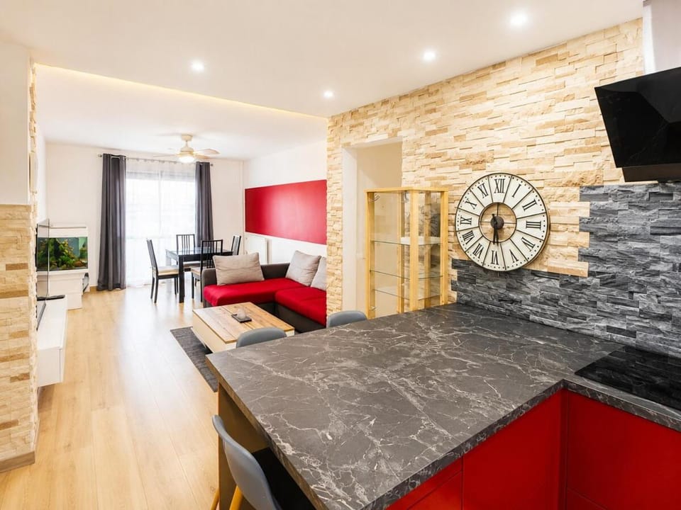 "LE PANORAMIQUE" en plein centre Apartment in Provence-Alpes-Côte d'Azur