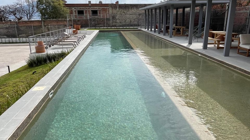 Swimming pool