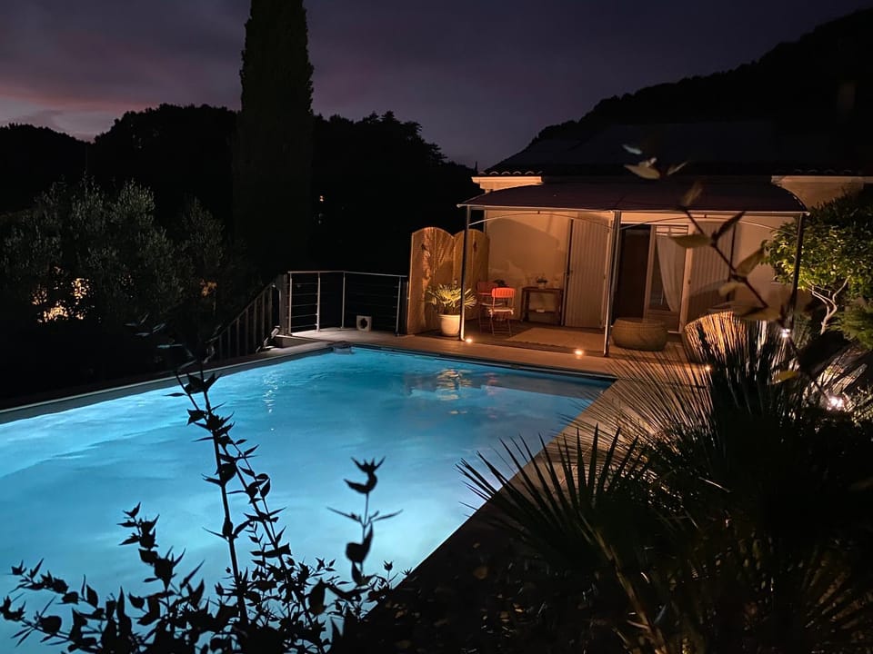 Night, Swimming pool