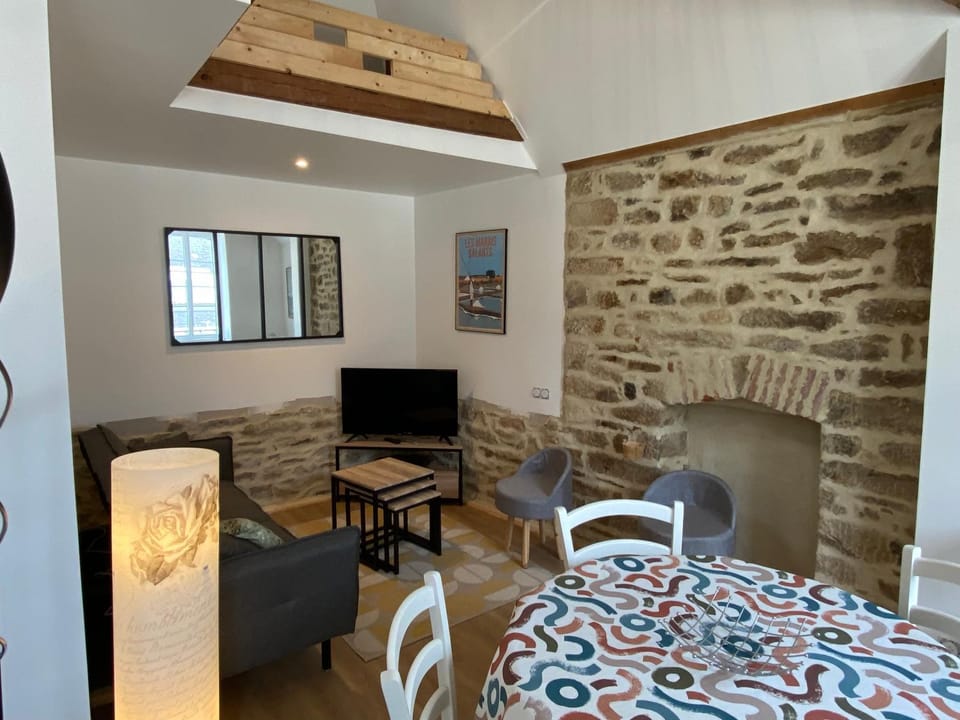 Le DupleX Apartment in Auray
