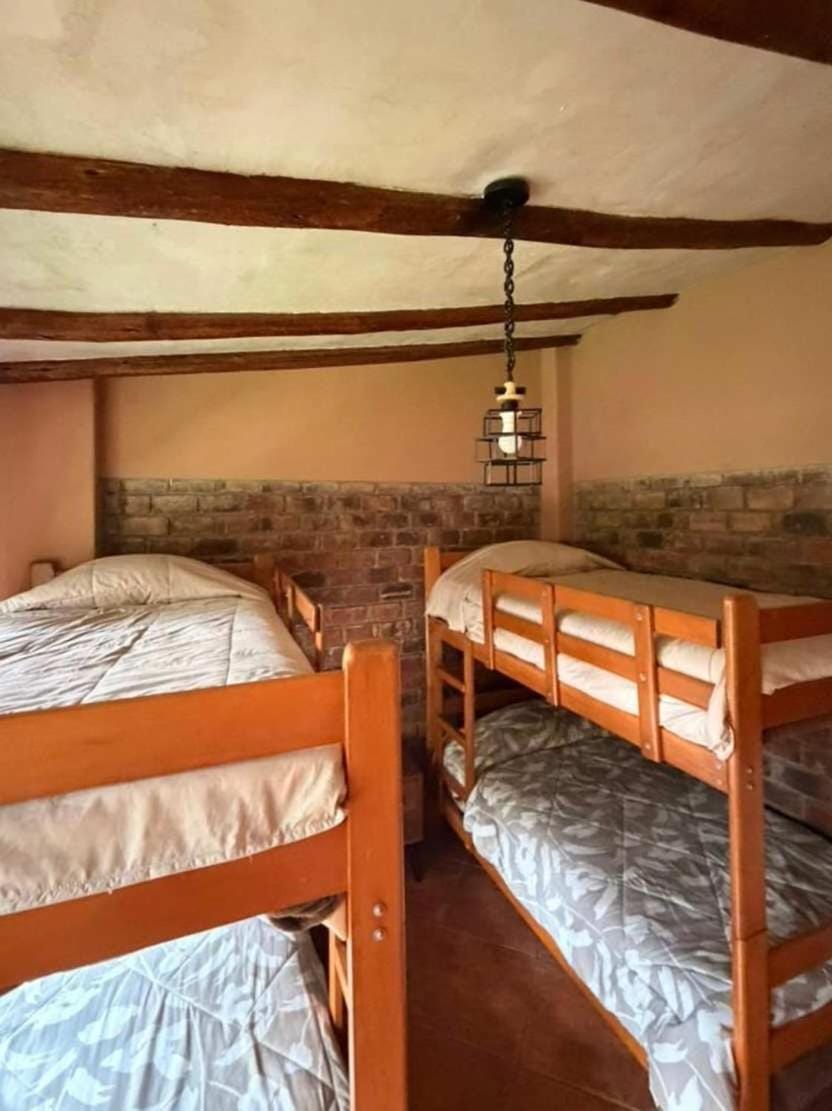 Bedroom, bunk bed