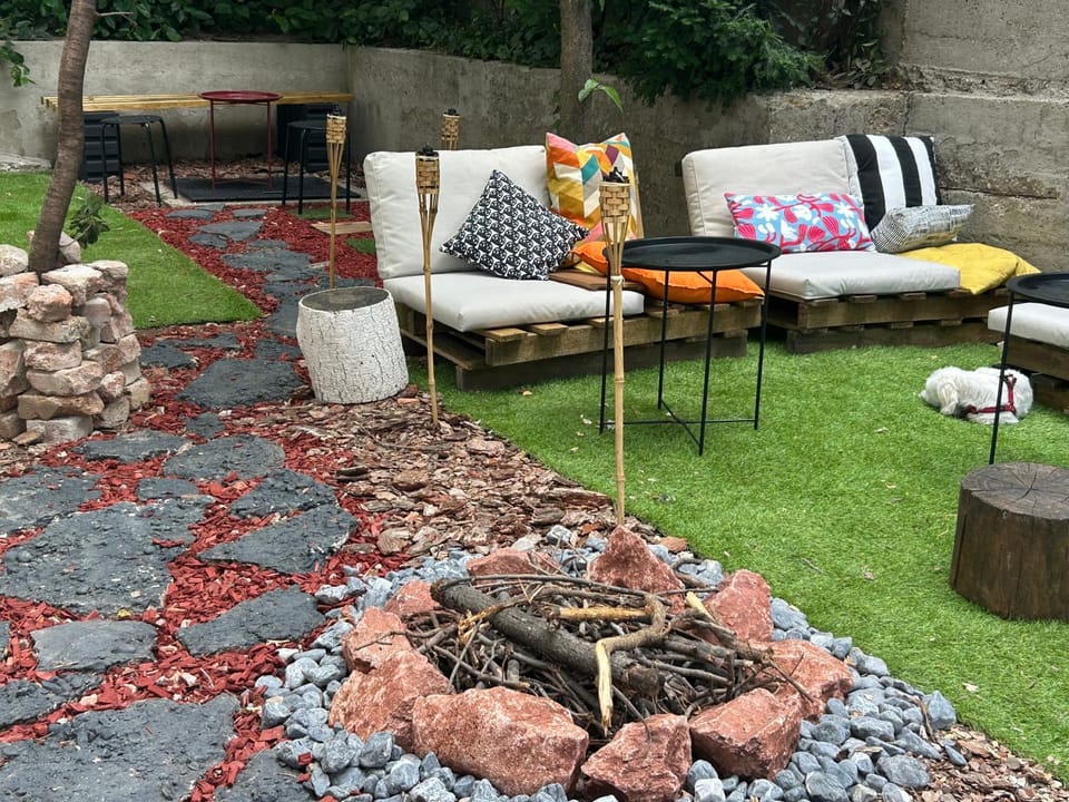 Patio, Garden, Balcony/Terrace, Seating area, Garden view