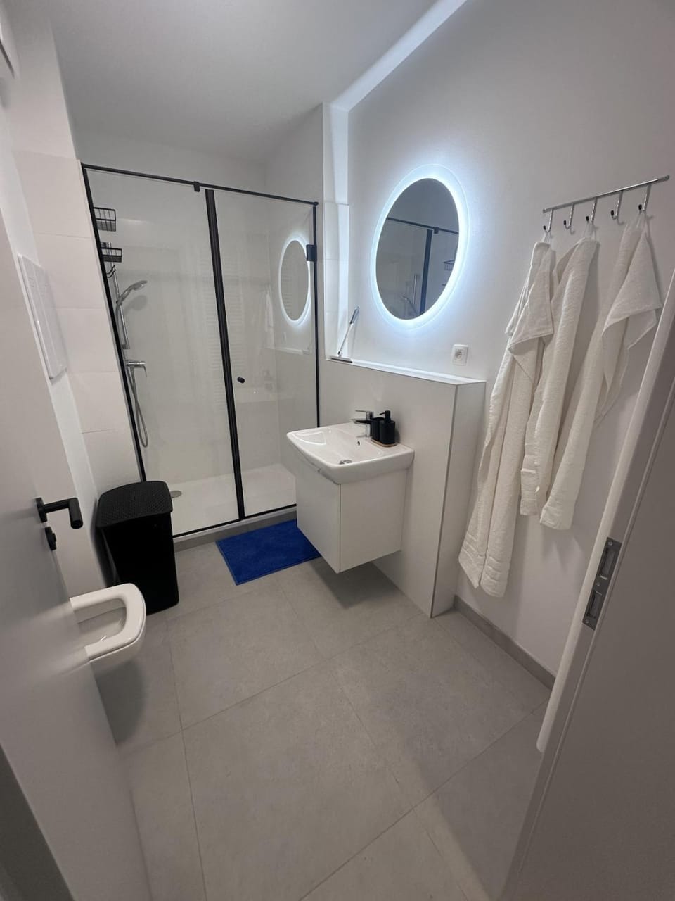 Royal Blue Apartment Trnava parking free Apartment in Slovakia