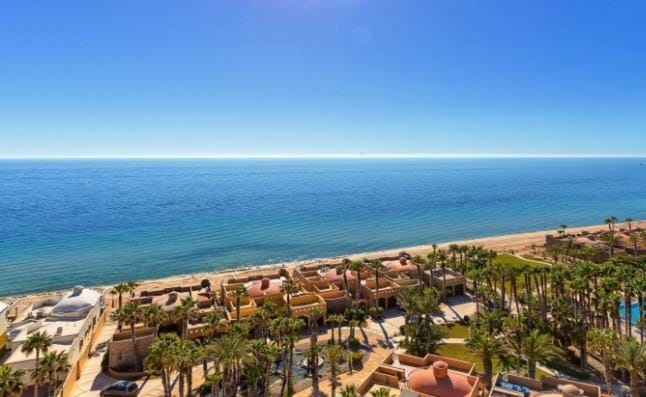 Bella Sirena Beachfront Resort Condo D603 House in Rocky Point