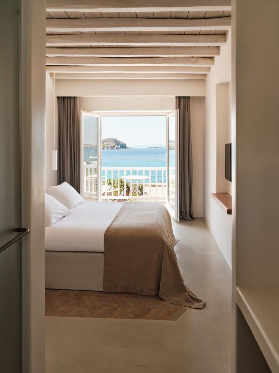 Bed, Balcony/Terrace, Bedroom, Sea view