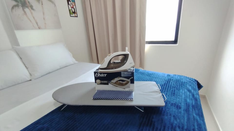 Bed, Bedroom, flat iron, towels