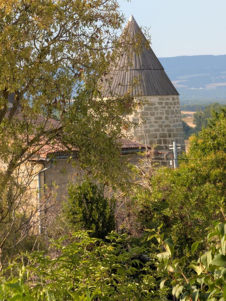 Séjour Détente avec son spa privatif proche de la Cité de Carcassonne et du Canal du Midi Bed and Breakfast in Occitanie