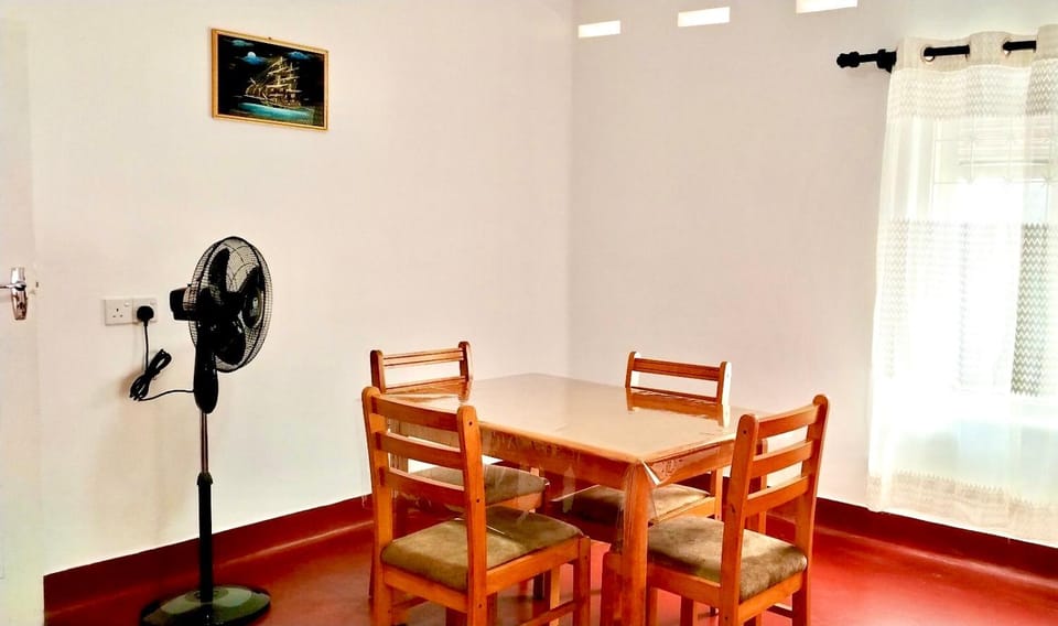 Library, Living room