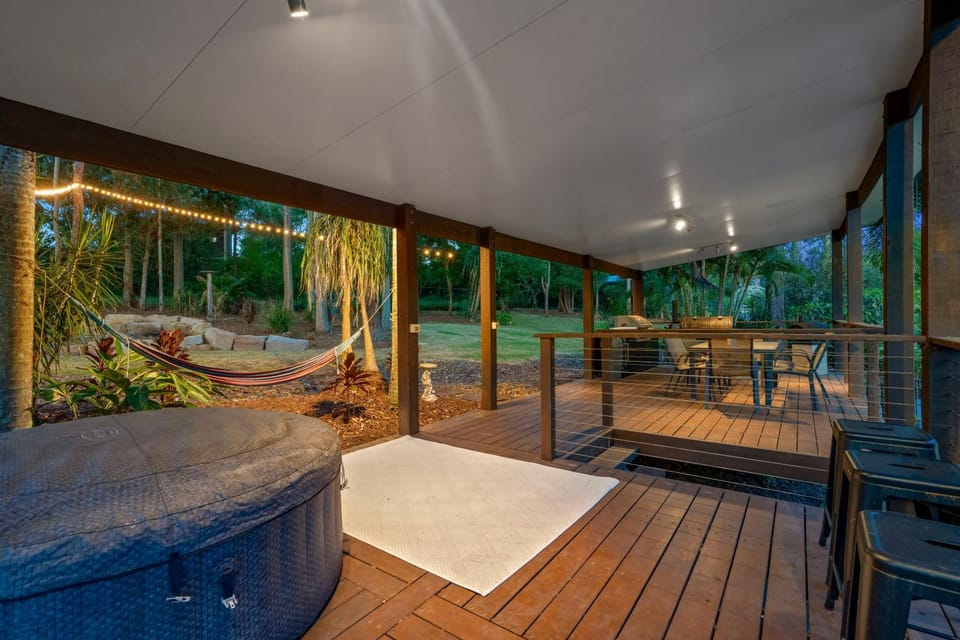 Patio, Spa and wellness centre/facilities