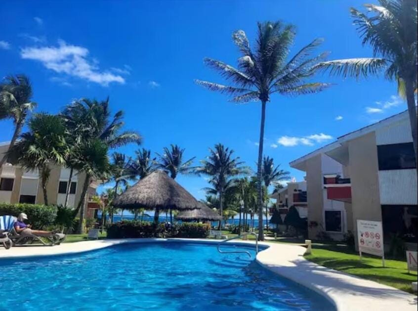 Tropical Oasis with Pool Perfect Vacation Home Apartment in Puerto Morelos