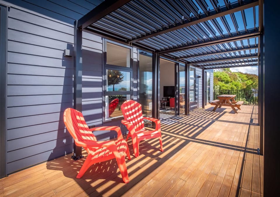Piwakawaka Haven - Pohara Beach House in Tasman District, Tasman, New Zealand