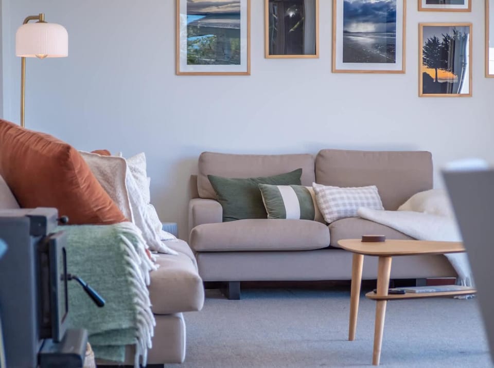 Pohara's Beachside Bliss House in Tasman District, Tasman, New Zealand