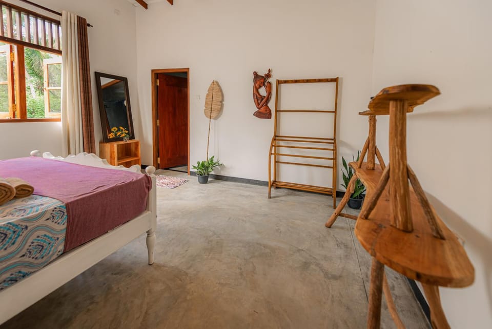 Zenki House Yoga & Stay Bed and Breakfast in Ahangama