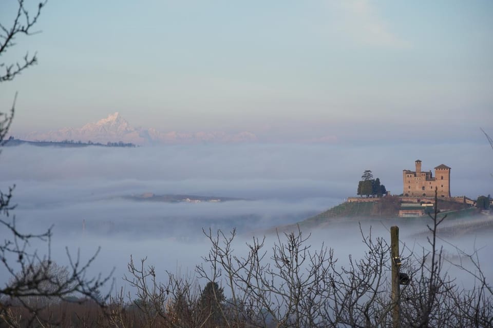 Nearby landmark, Natural landscape, Landmark view