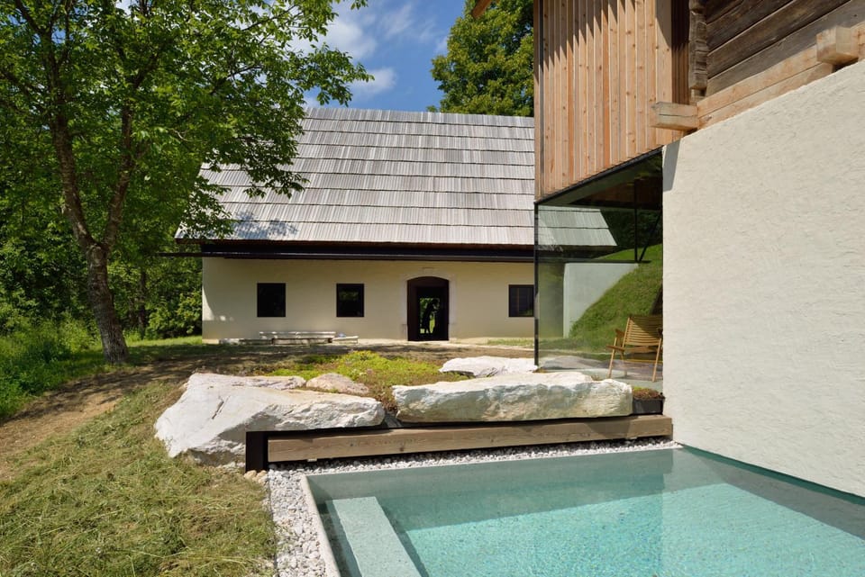 Swimming pool, Swimming pool