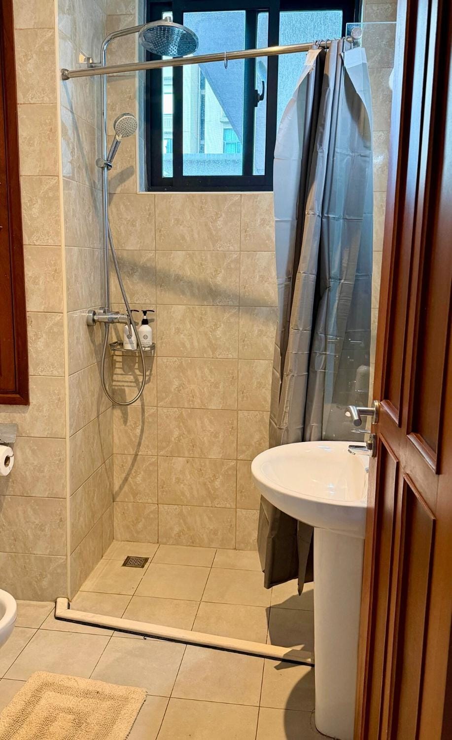 Lovely 3-Bedroom Apartment at Victoria Place Apartment in City of Dar es Salaam