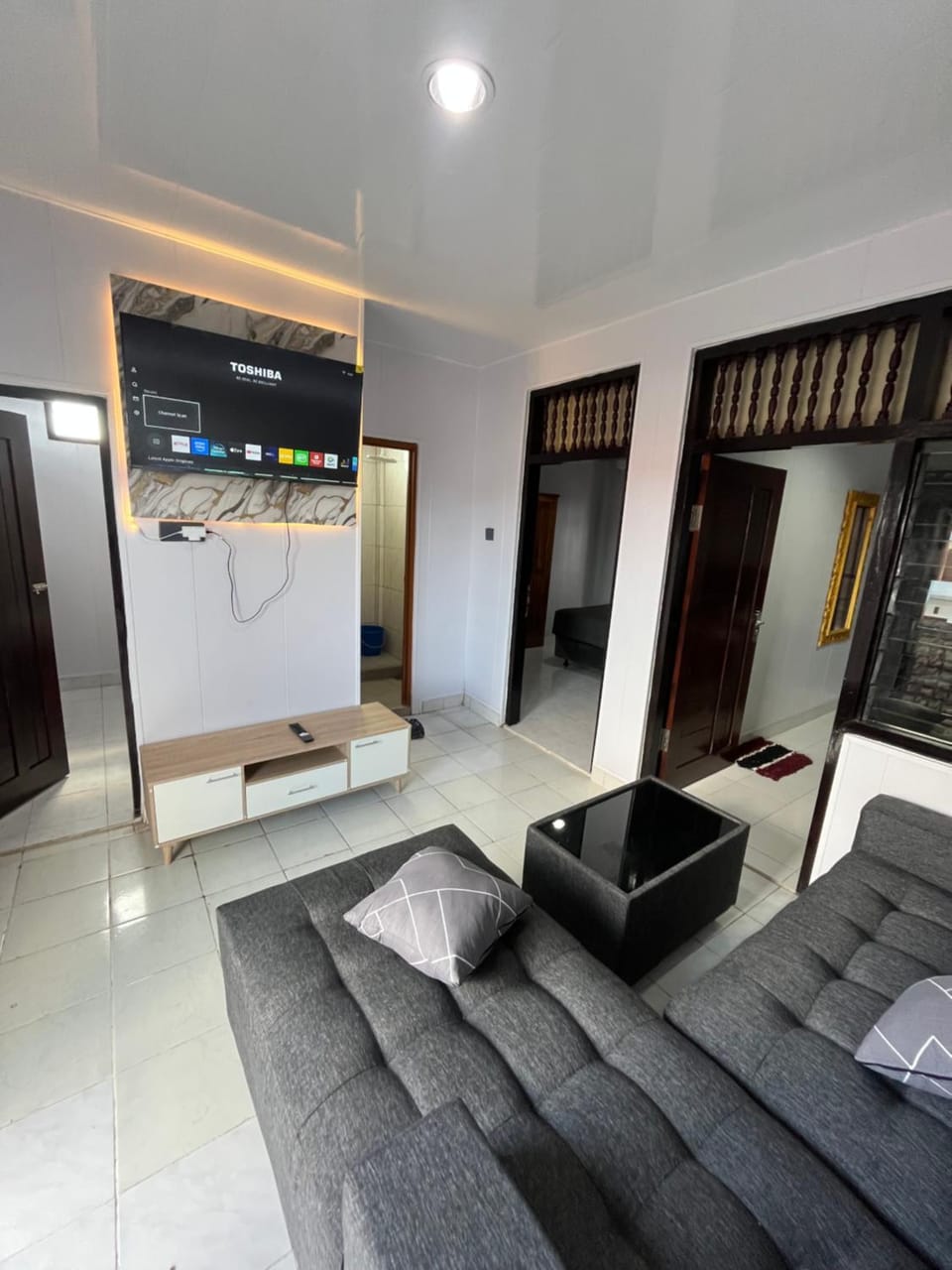 TV and multimedia, Living room, Seating area