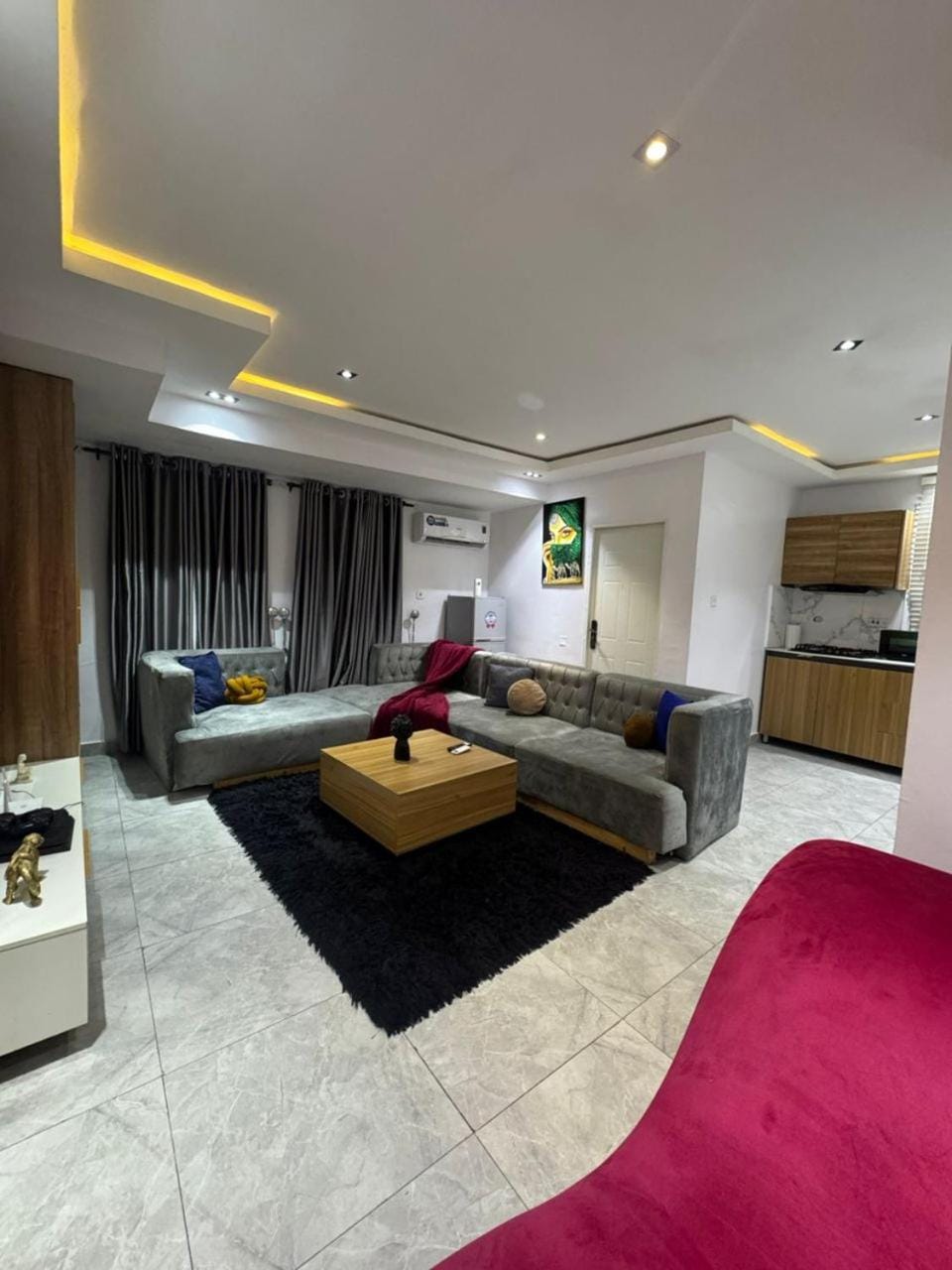 Living room, Seating area