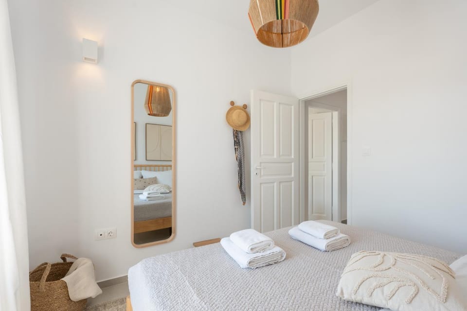 Walk to Naousa - 1BR Sea View - Peppermint 2 House in Naousa