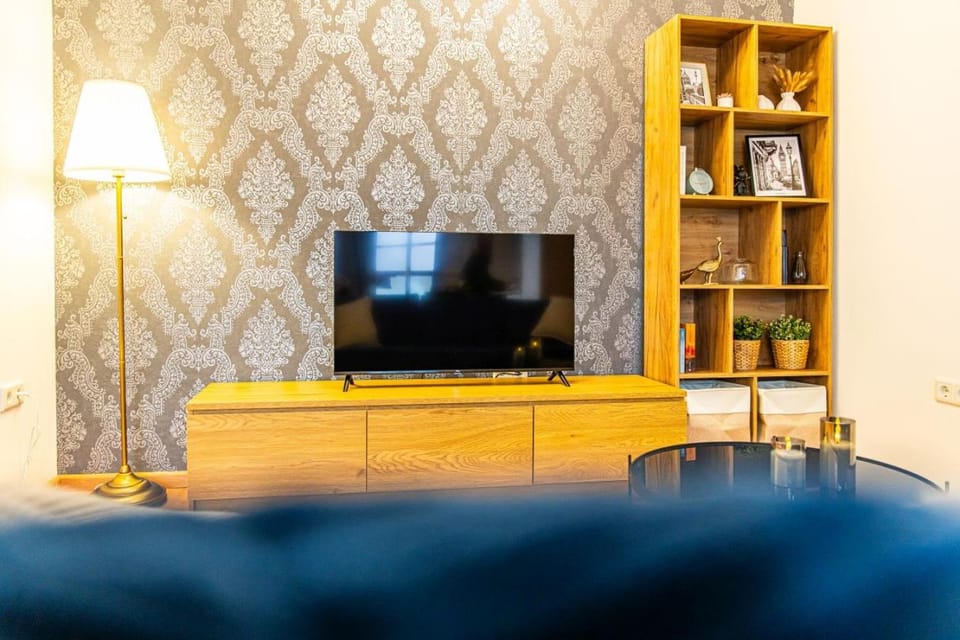 TV and multimedia, Living room