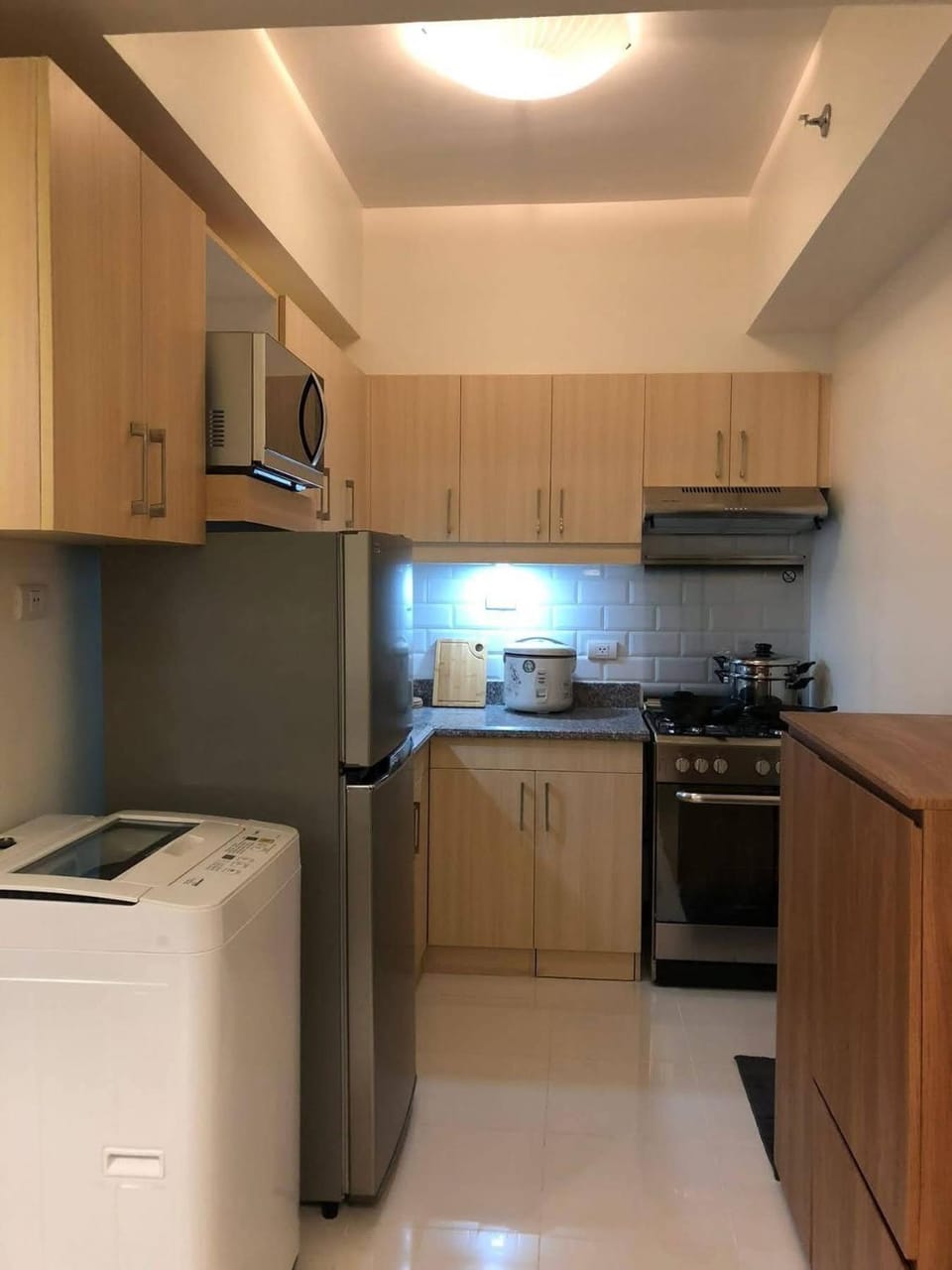Your quick escape at Alabang Apartment in Muntinlupa