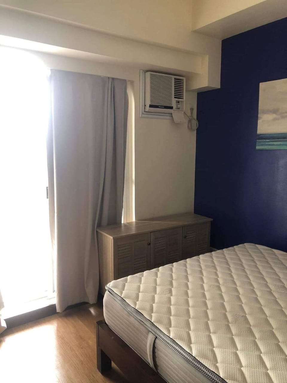 Your quick escape at Alabang Apartment in Muntinlupa