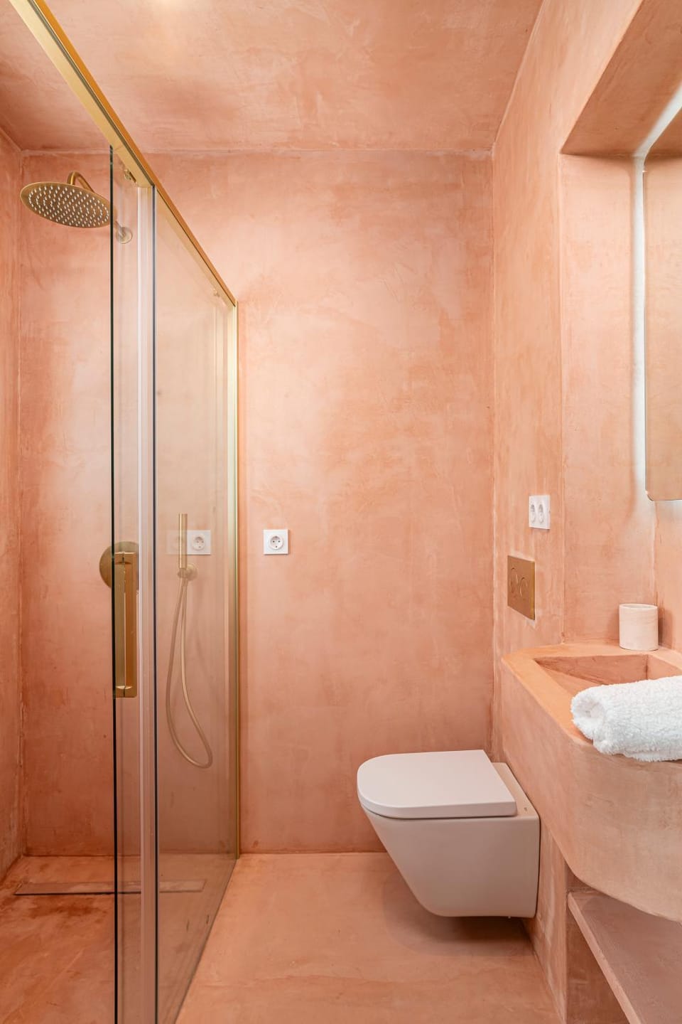 Shower, Toilet, Bathroom