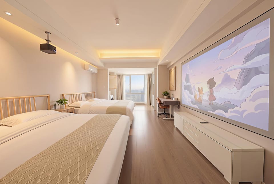 Bed, TV and multimedia, Bedroom