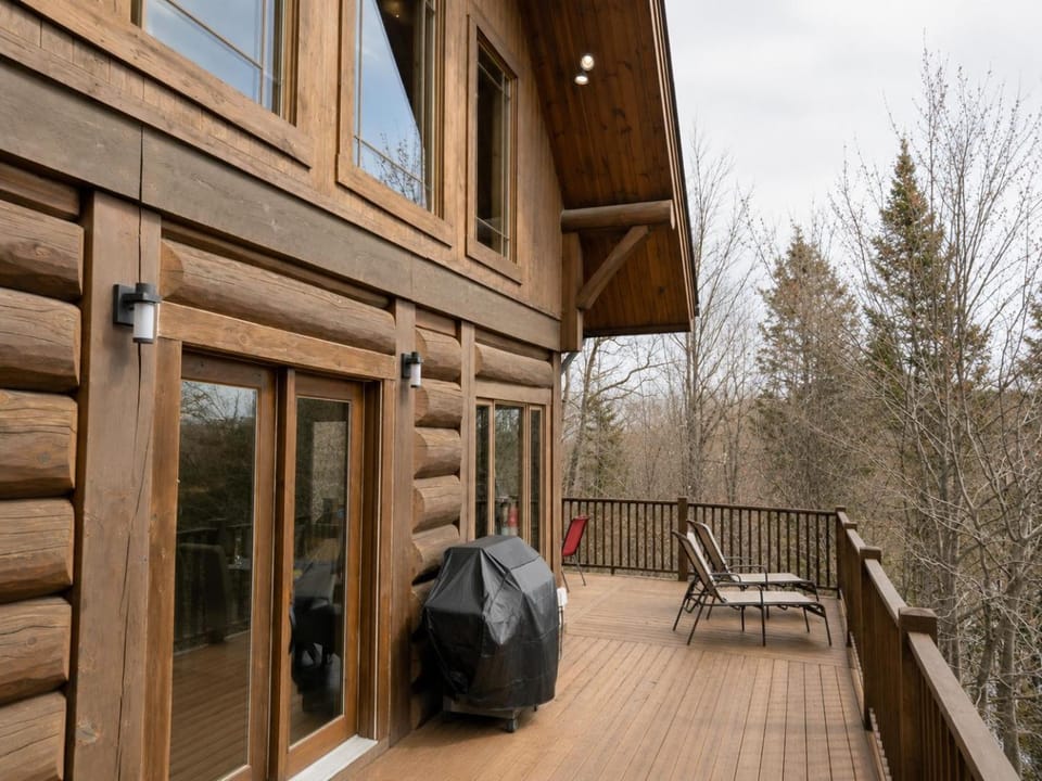 Belvedere sur le Lac Lodge House in Morin-Heights