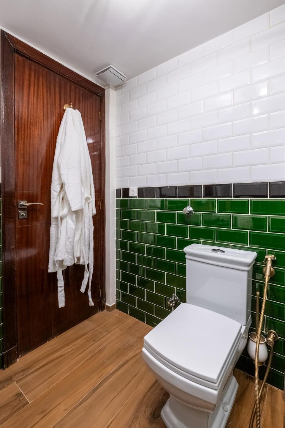 Luxury London Suite with Private Hot Tub Apartment in Rabat-Salé-Kénitra