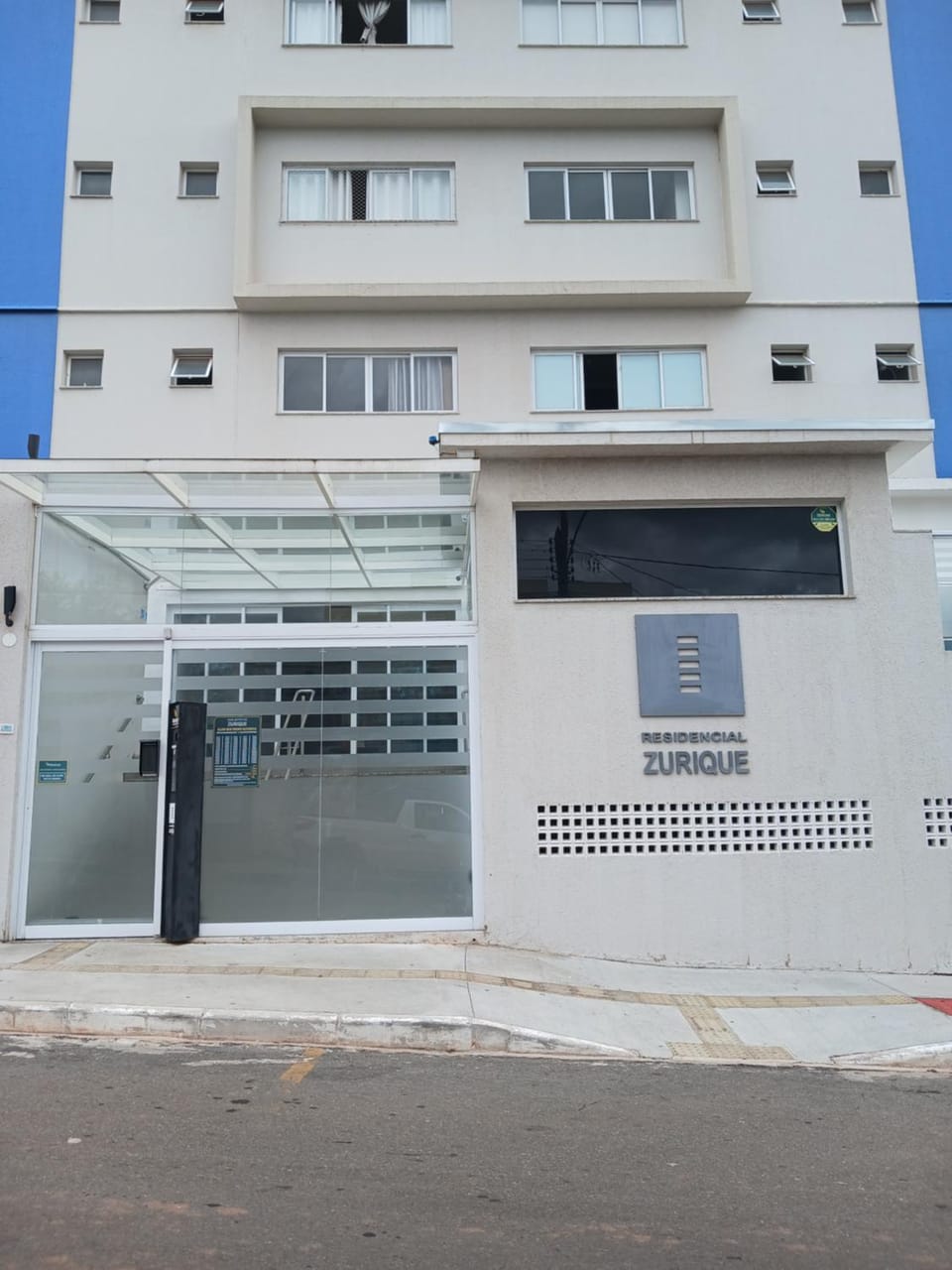 Studio com boa Localização e otimo custo benefício Apartment in State of Goiás