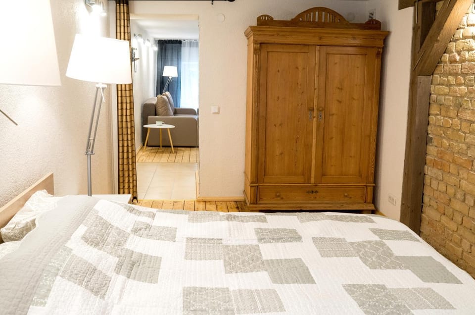 Bed, Bedroom, wardrobe