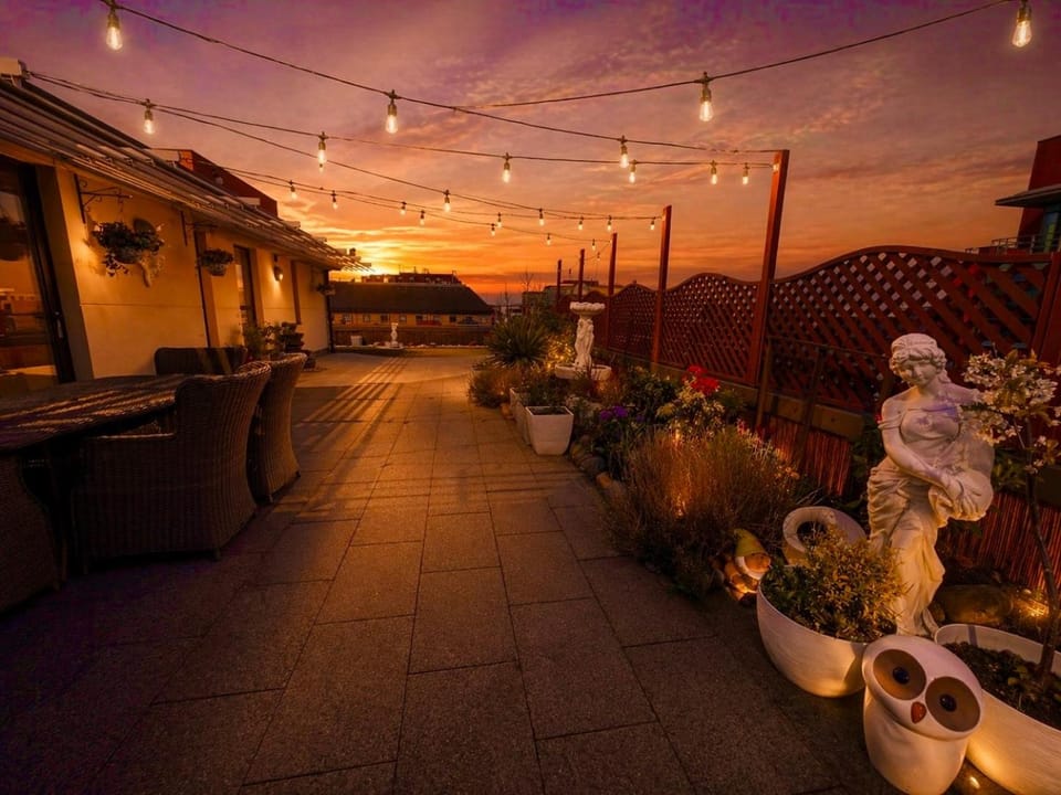 Night, Bird's eye view, Garden, Golfcourse, Hot Spring Bath, Hot Tub, Minigolf, View (from property/room), Seating area, City view, Landmark view, Pool view, Open Air Bath, VIP