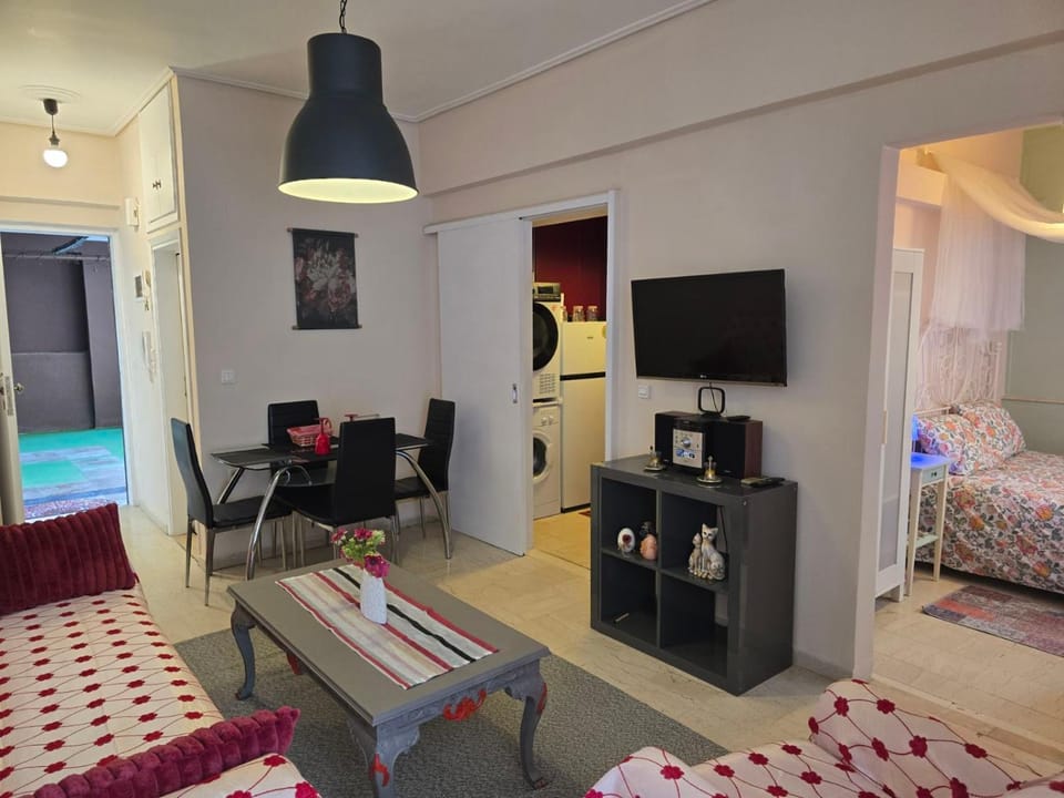 Old Bridge Seaside Studio Apartment in Euboea