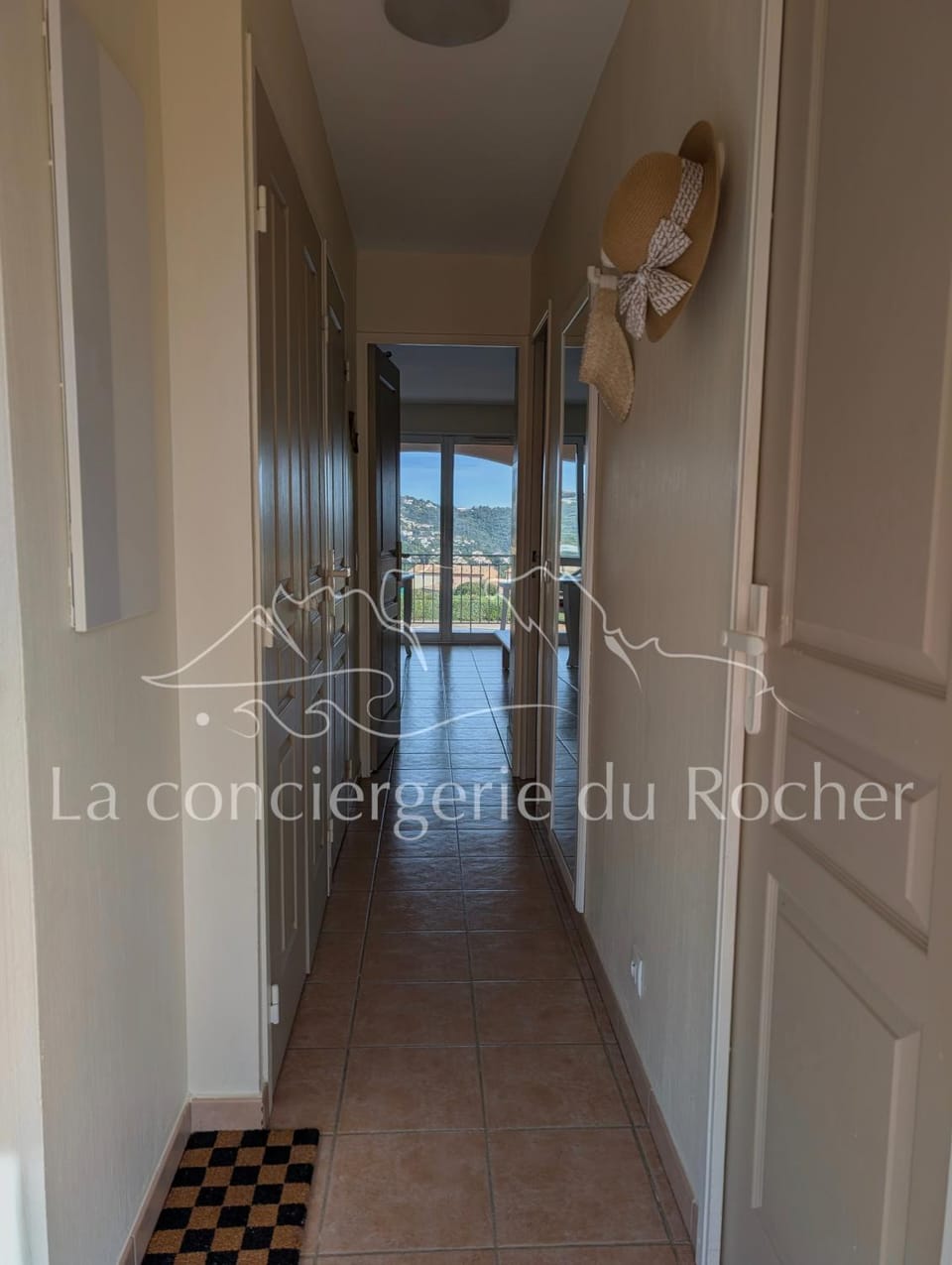 Appartement 2 à 4 pers, piscine, vue mer aux Issambres Apartment in Sainte-Maxime