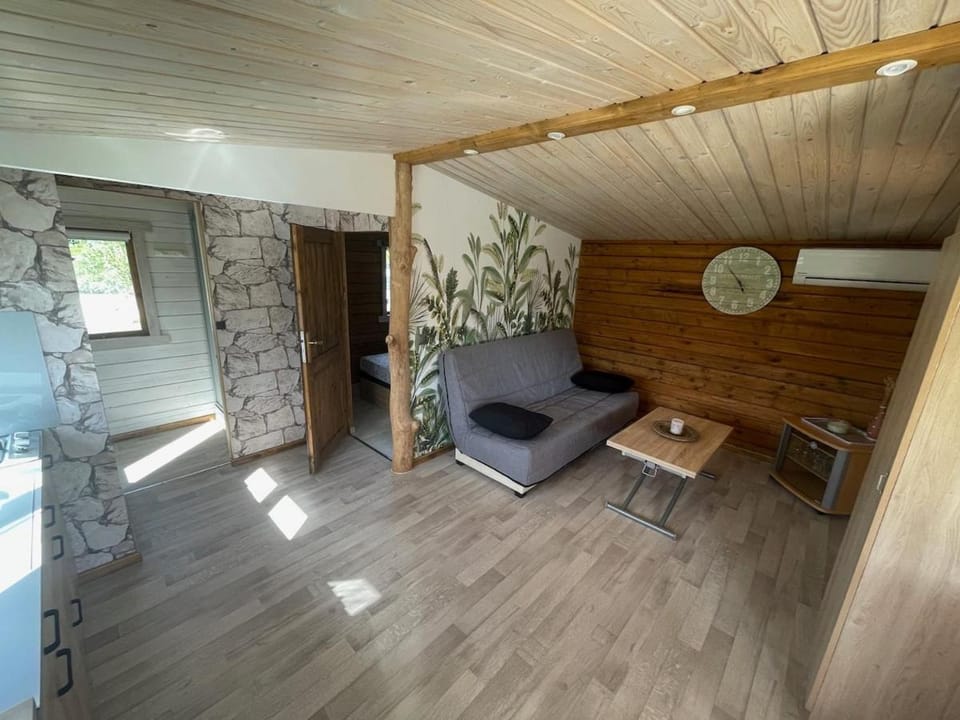 Chalet LALi Chalet in Provence